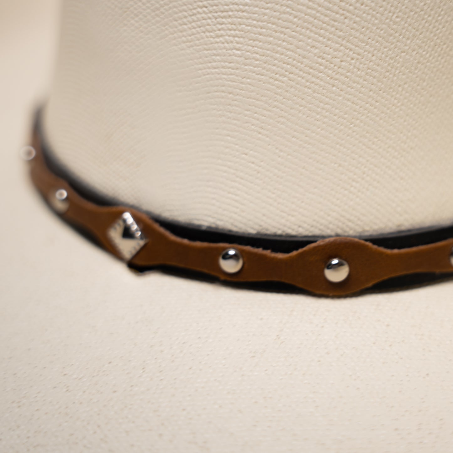 White COWBOY CANVAS HAT